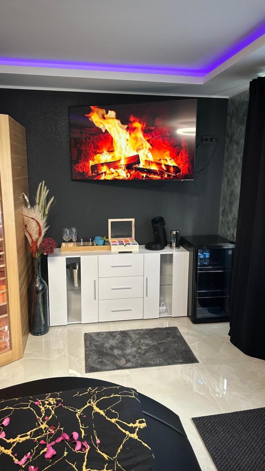 Ferienwohnung Spa Delluxe Essen Bagian luar foto