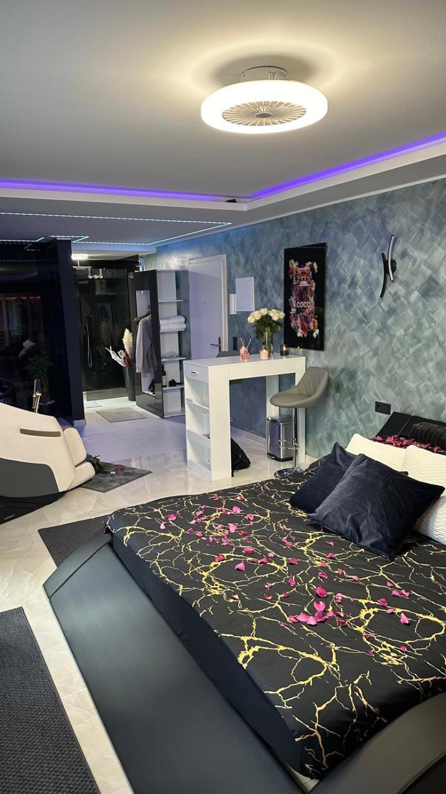 Ferienwohnung Spa Delluxe Essen Bagian luar foto